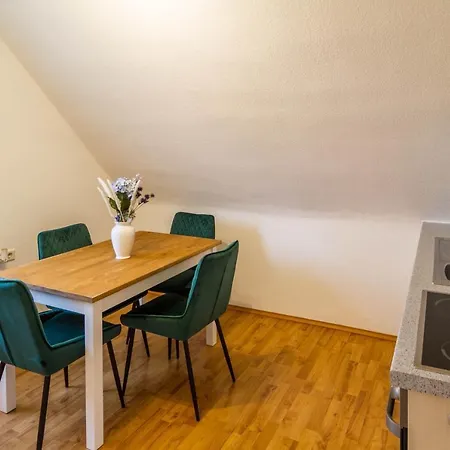 Ferienwohnung Achtal